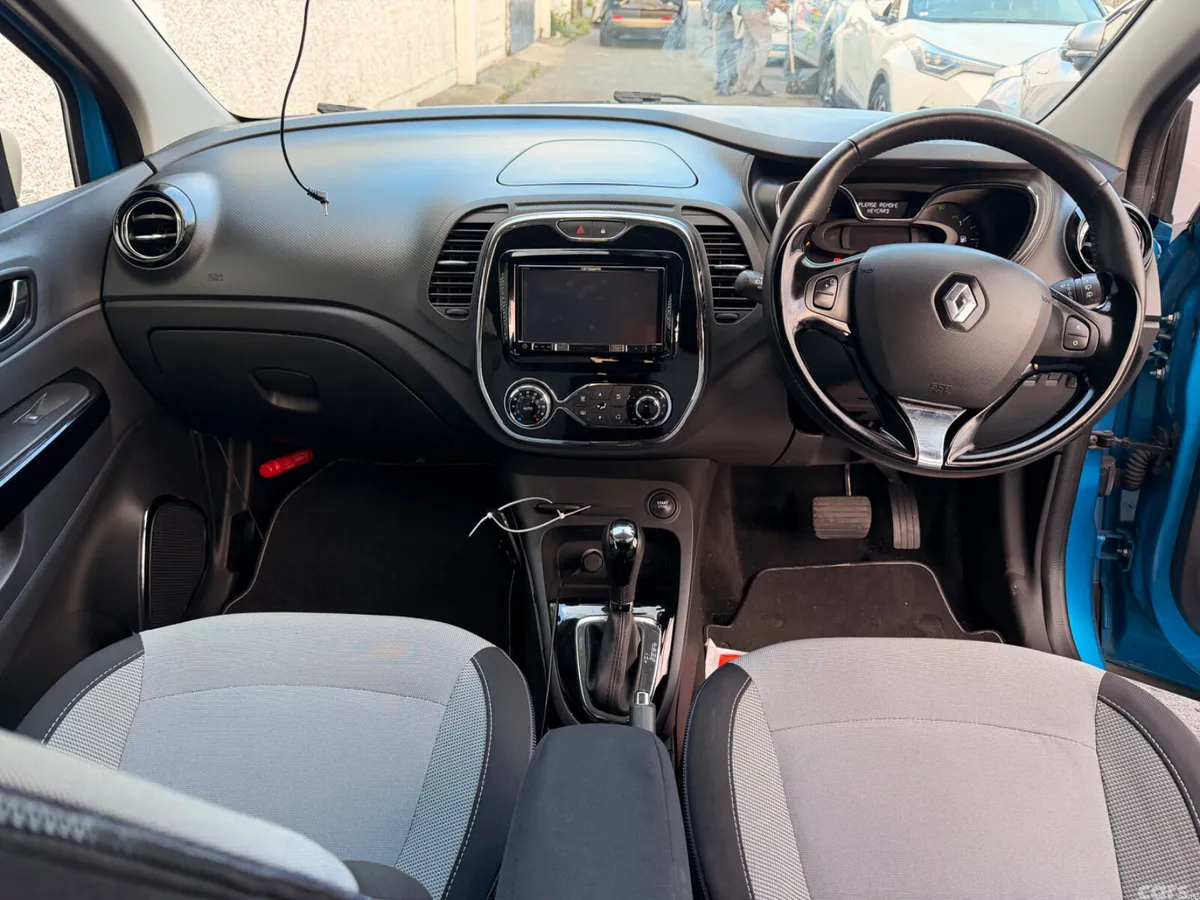 Renault Captur SUV, Petrol, 2016, Blue