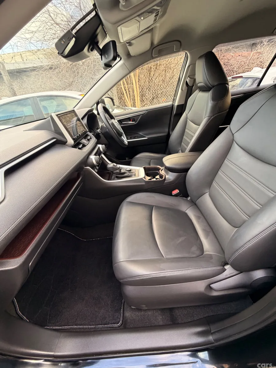 Toyota RAV4 SUV, Petrol Hybrid, 2021, Black