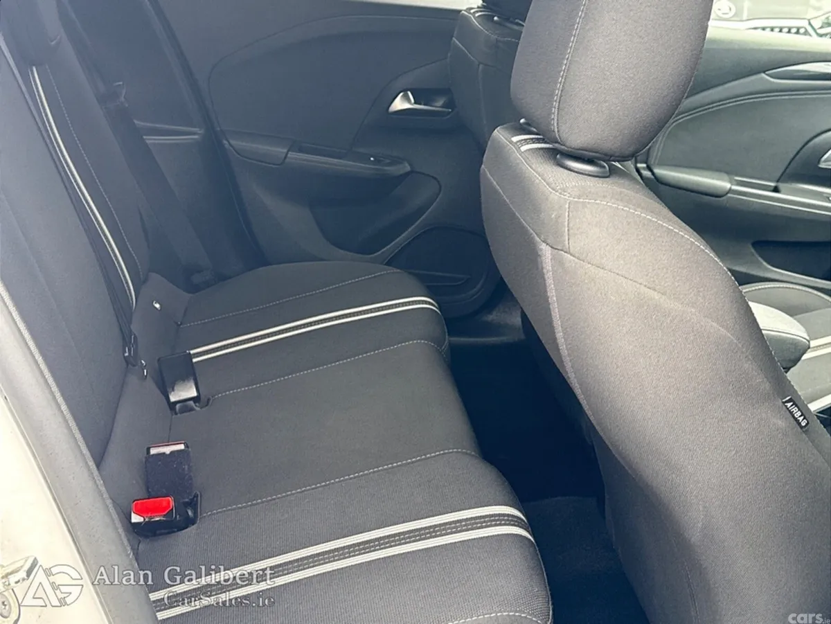 Opel Corsa Hatchback, Petrol, 2023, White