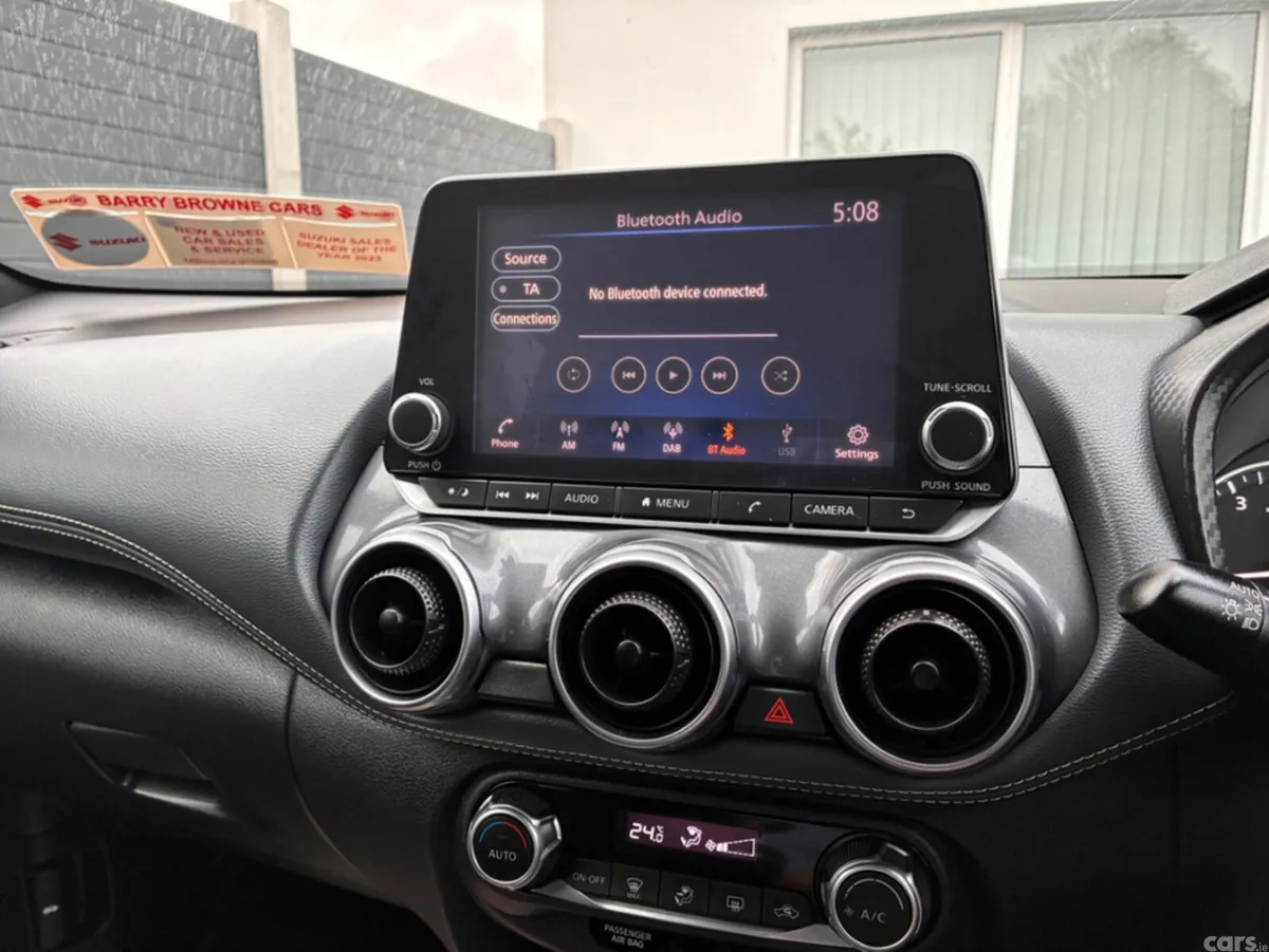 Nissan Juke MPV, Petrol, 2021, Grey