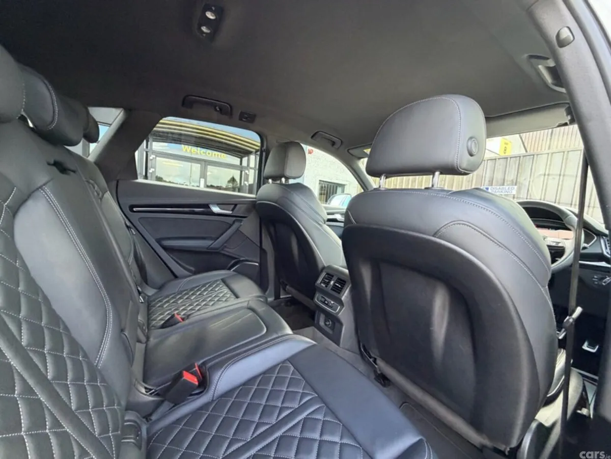 Audi Q5 Estate, Diesel, 2022, White