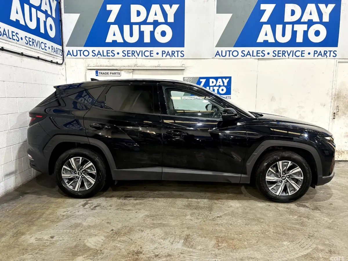 Hyundai Tucson MPV, Diesel, 2022, Black