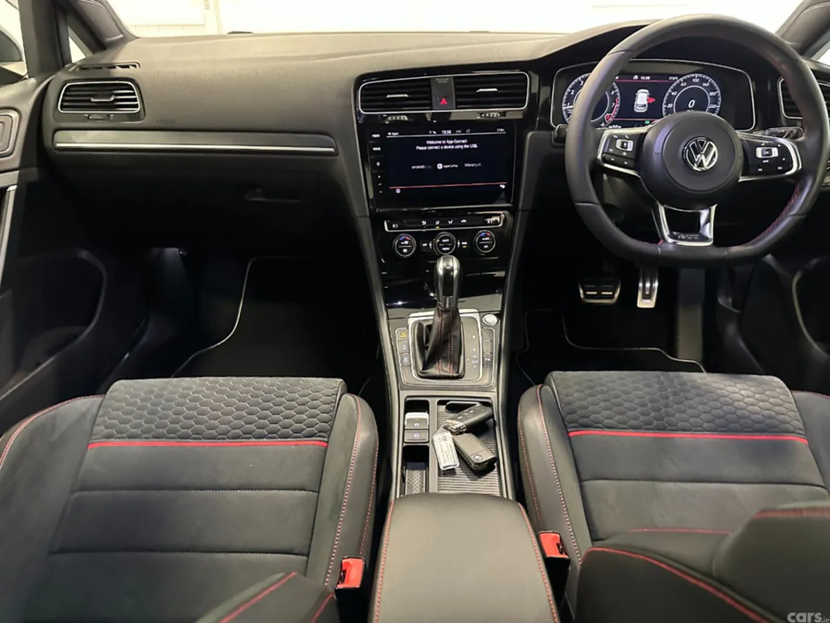 Volkswagen Golf Hatchback, Petrol, 2019, Blue