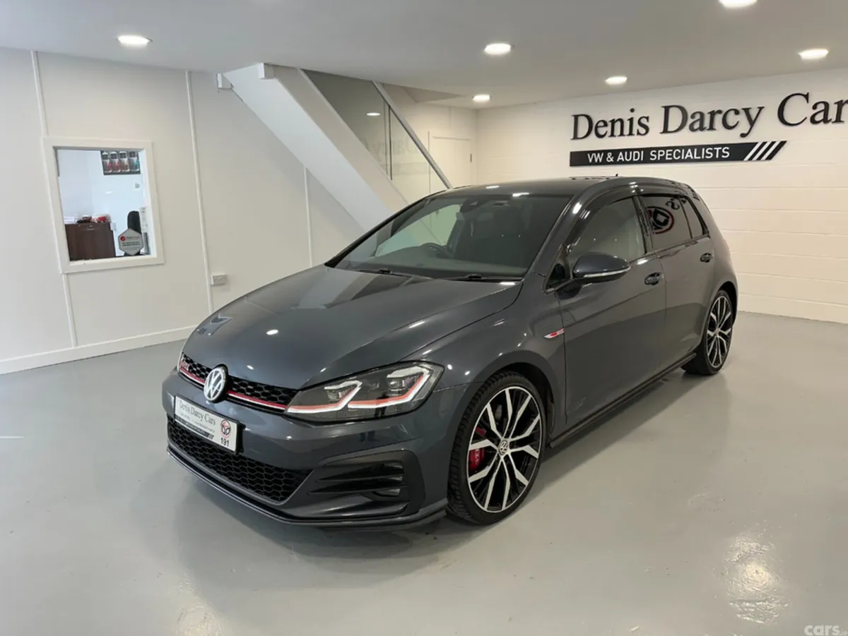 Volkswagen Golf Hatchback, Petrol, 2019, Blue