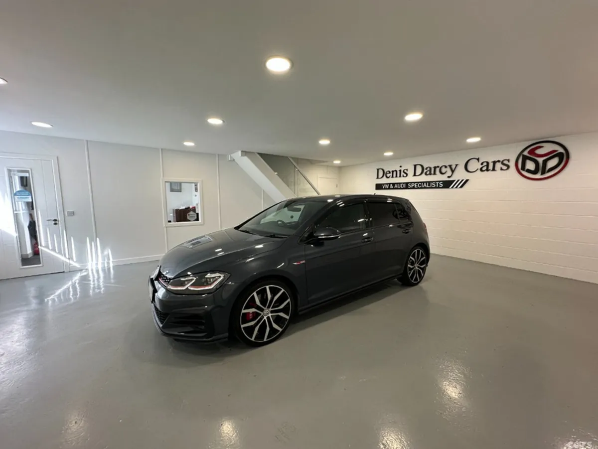 Volkswagen Golf Hatchback, Petrol, 2019, Blue