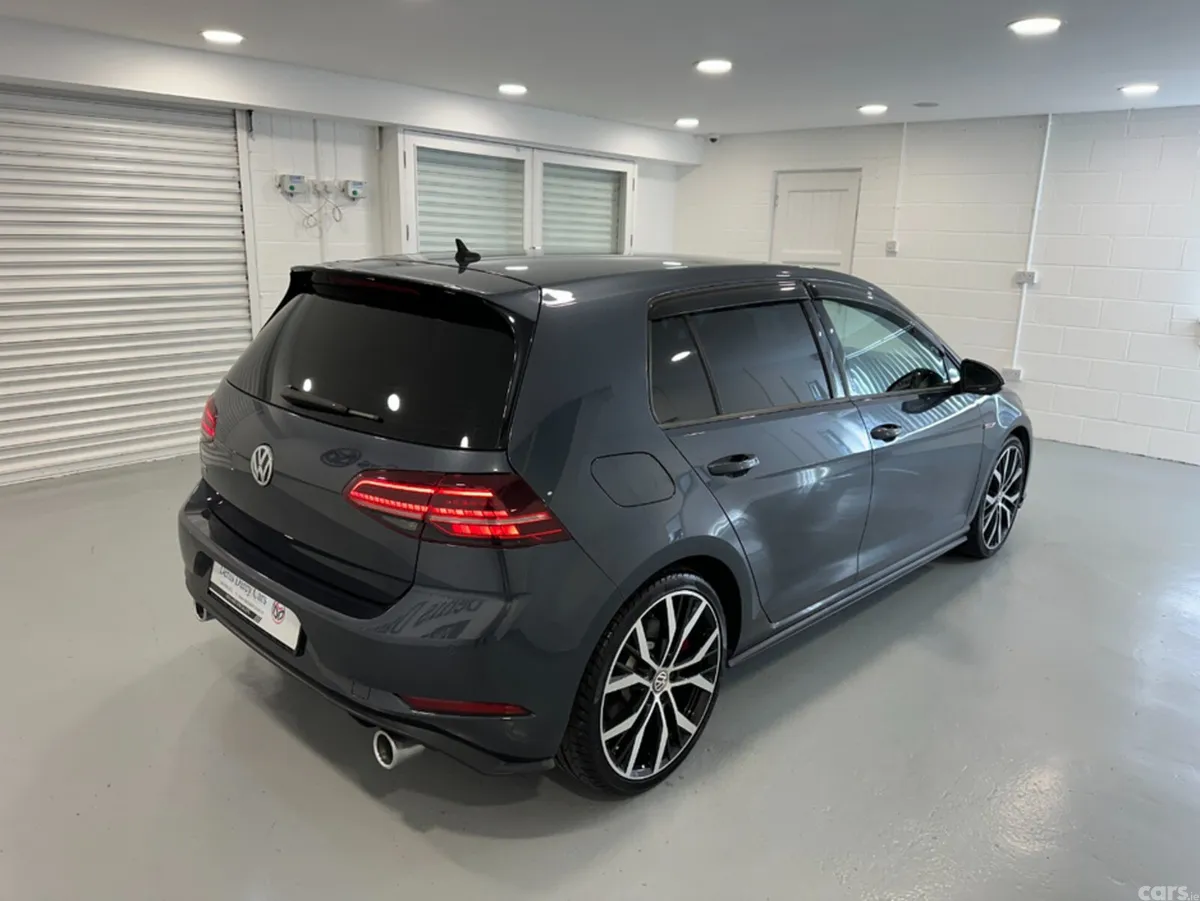 Volkswagen Golf Hatchback, Petrol, 2019, Blue