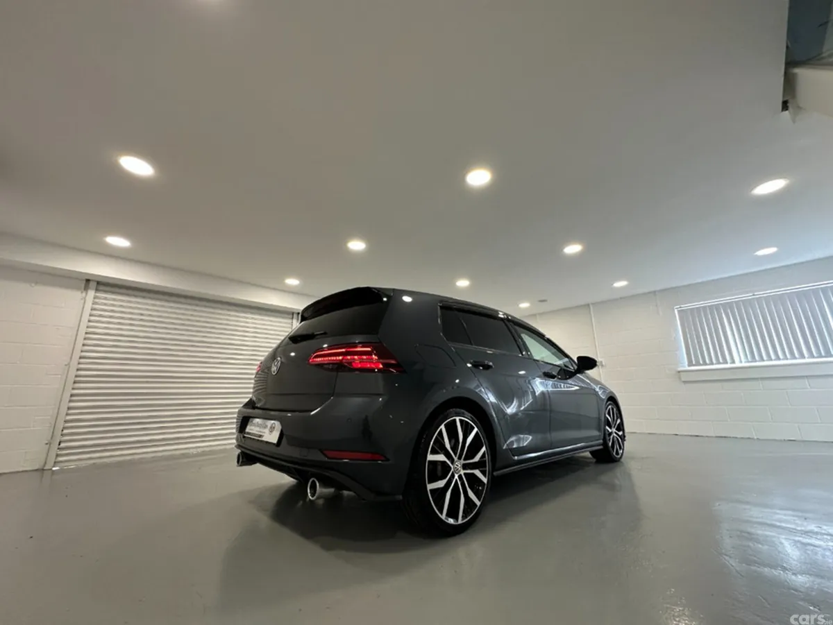 Volkswagen Golf Hatchback, Petrol, 2019, Blue