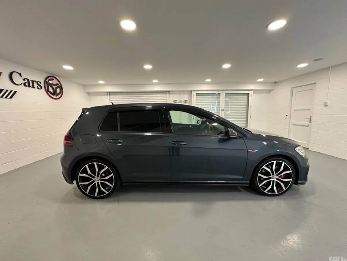 Volkswagen Golf Hatchback, Petrol, 2019, Blue