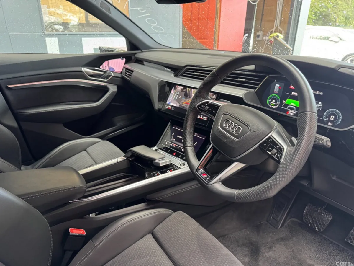 Audi e-tron SUV, Electric, 2023, Black