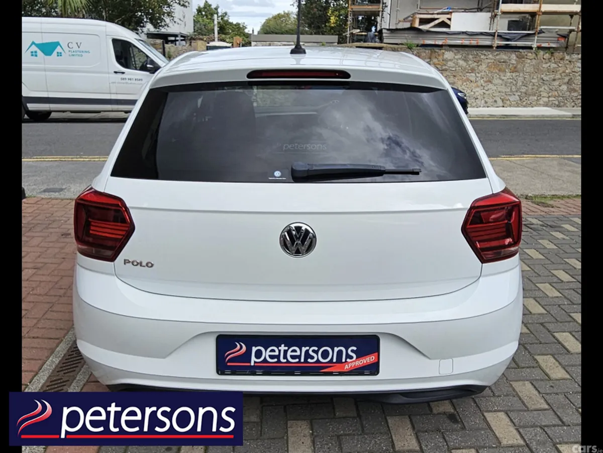 Volkswagen Polo Hatchback, Petrol, 2018, White