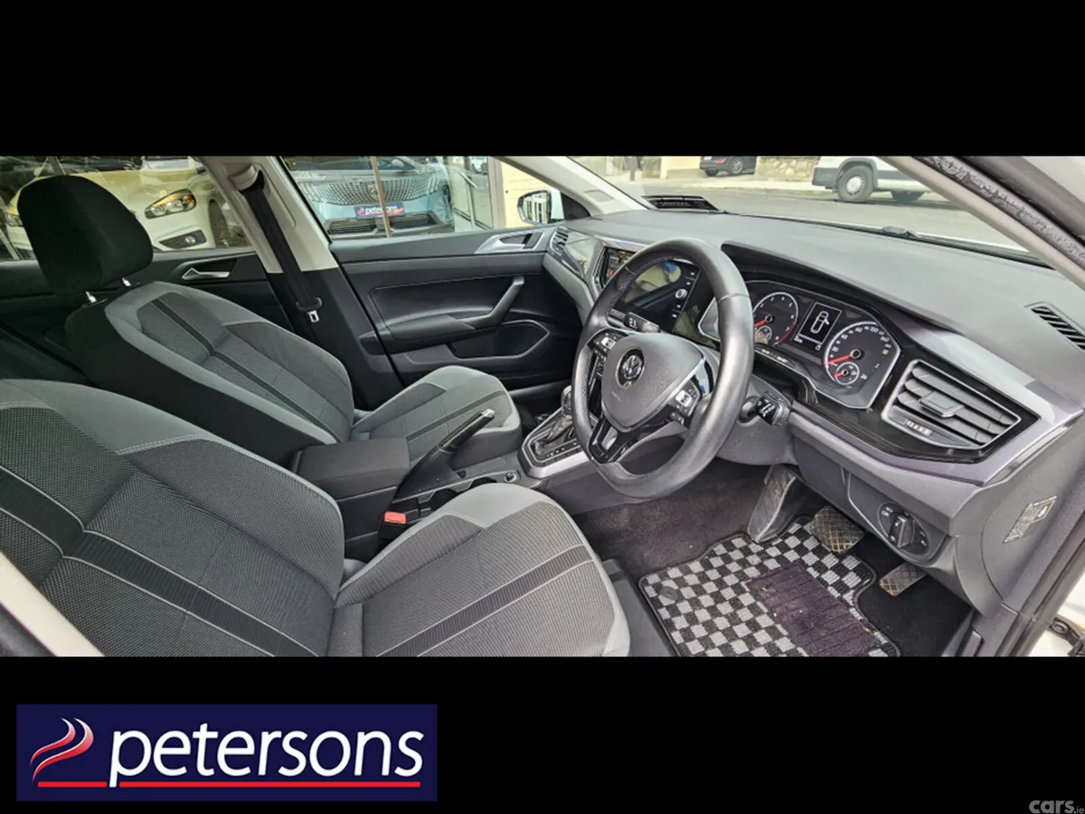 Volkswagen Polo Hatchback, Petrol, 2018, White