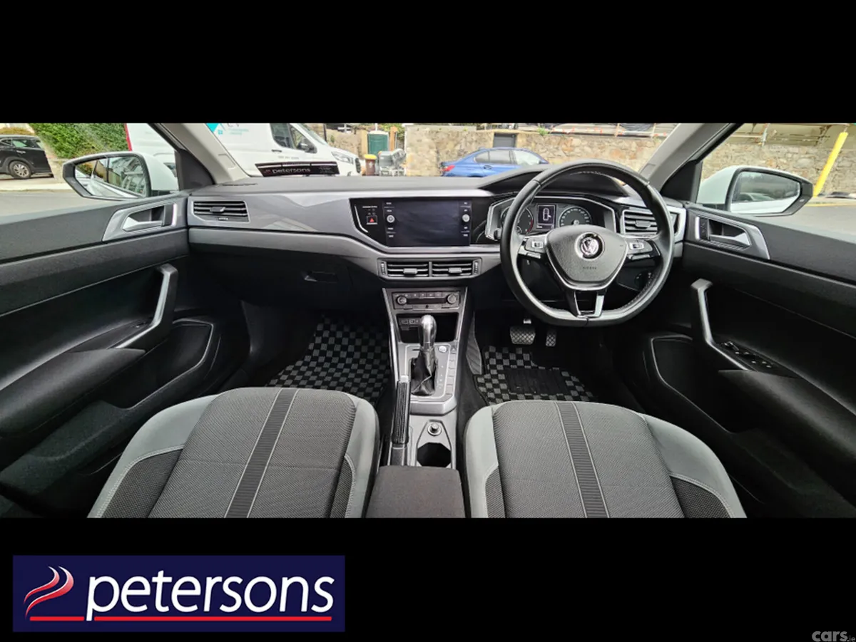 Volkswagen Polo Hatchback, Petrol, 2018, White