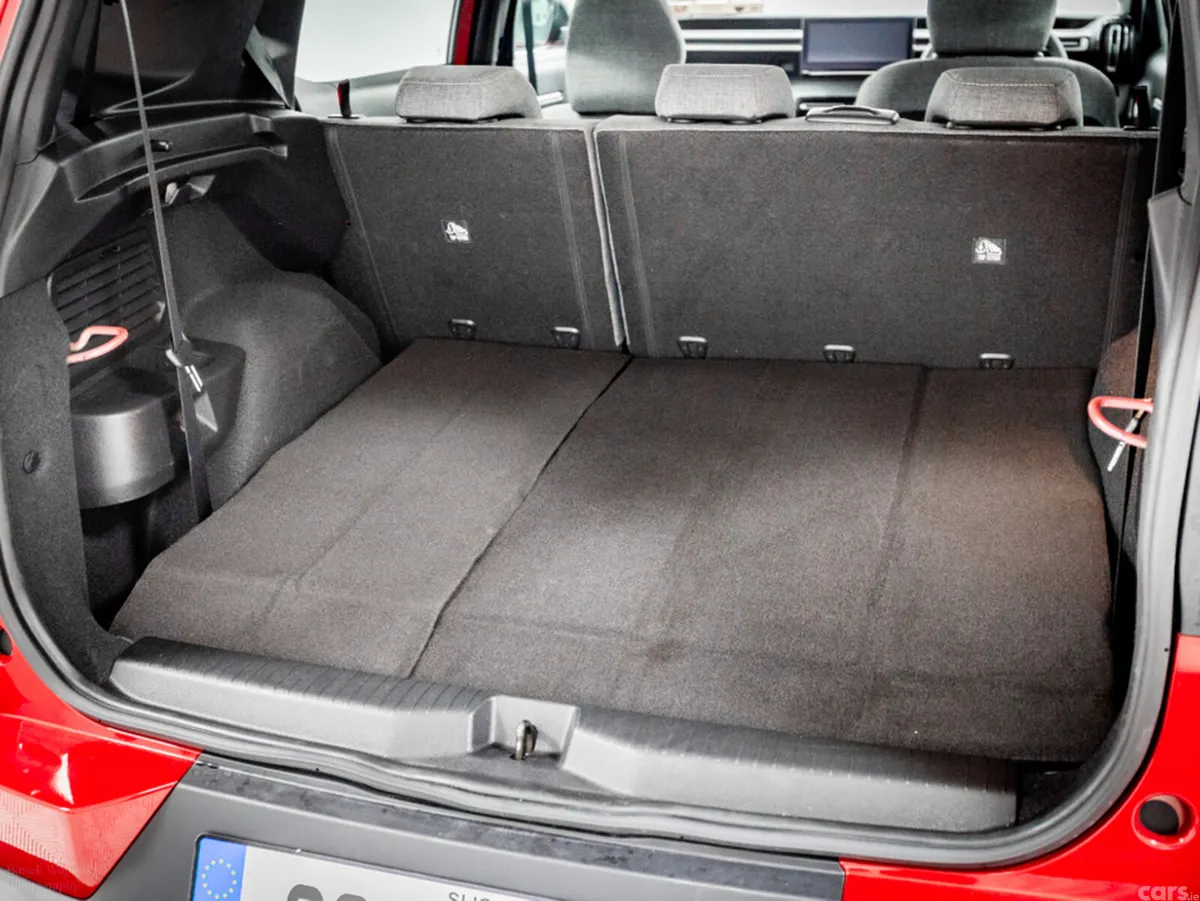 Citroen C3 Aircross SUV, Petrol Hybrid, 2026, Red