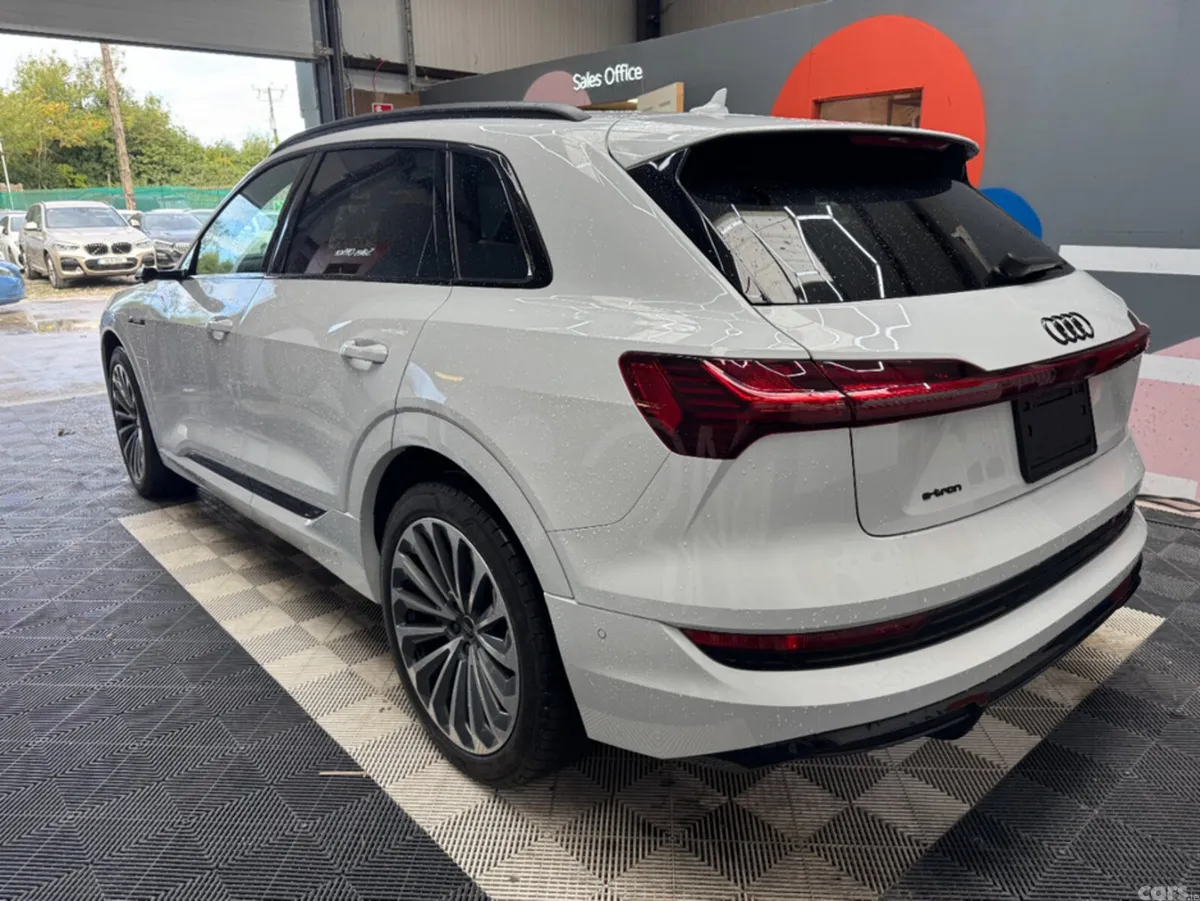 Audi e-tron SUV, Electric, 2023, Black