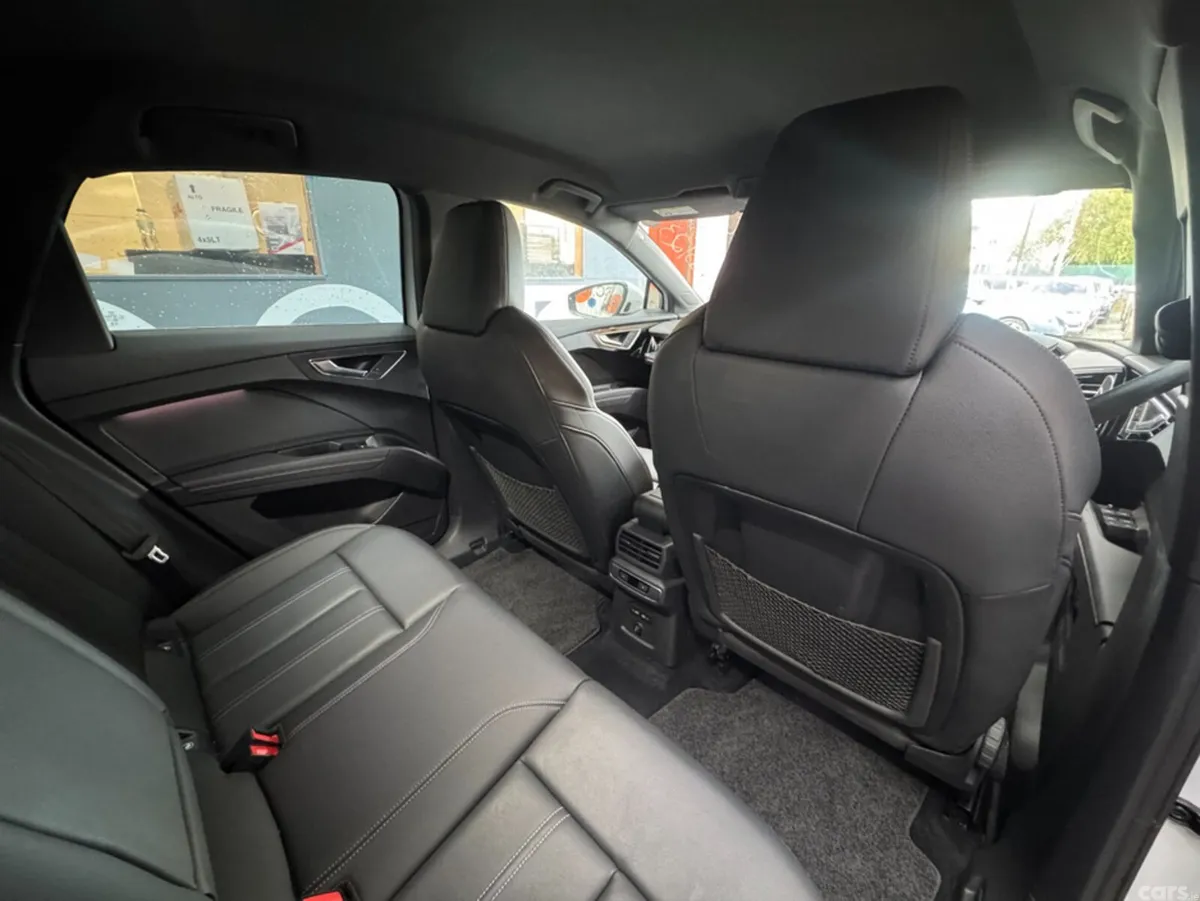 Audi Q4 e-tron SUV, Electric, 2023, White