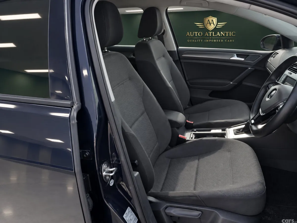 Volkswagen Golf Hatchback, Petrol, 2013, Black