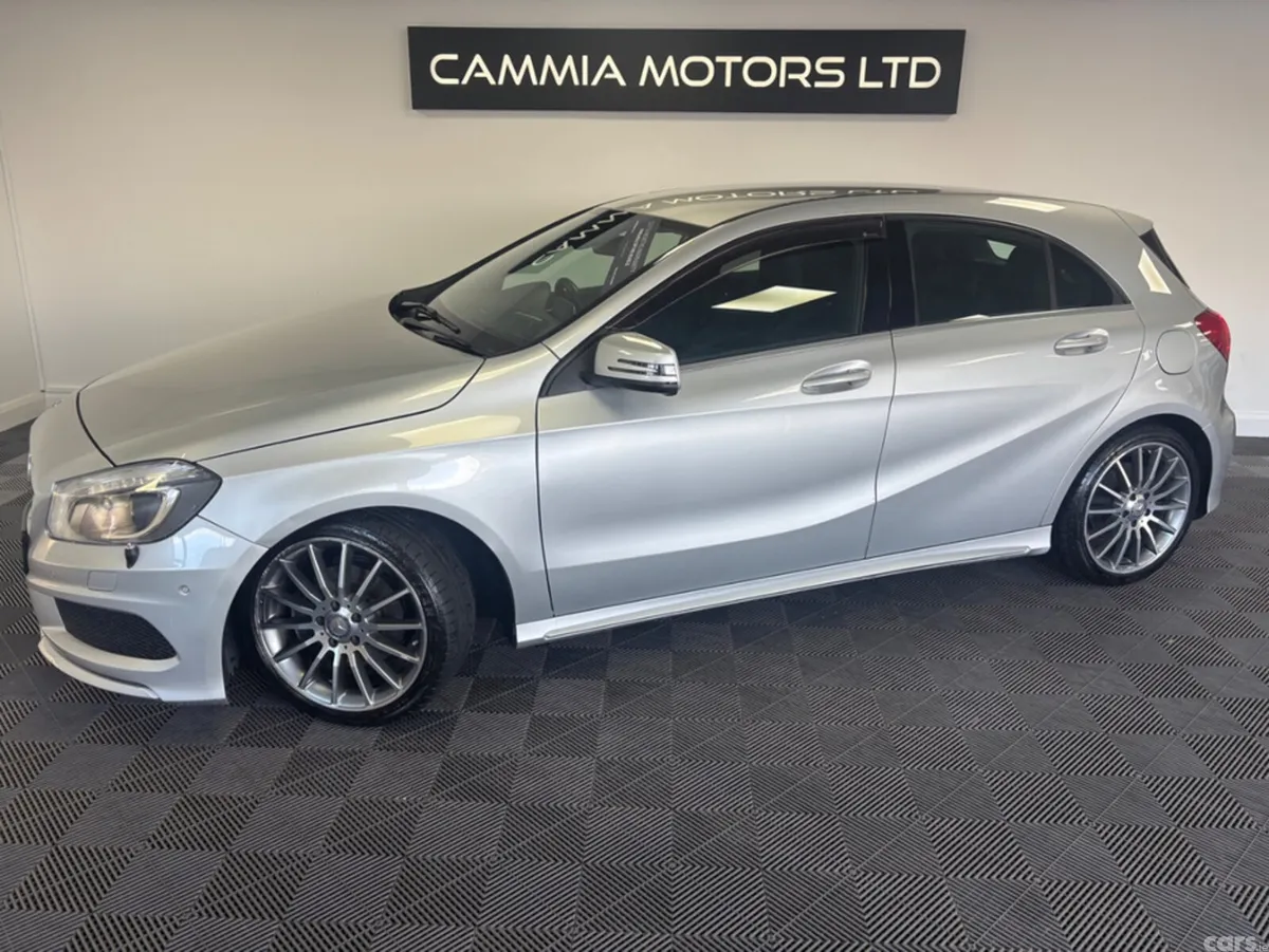 Mercedes-Benz A-Class Hatchback, Petrol, 2013, Silver