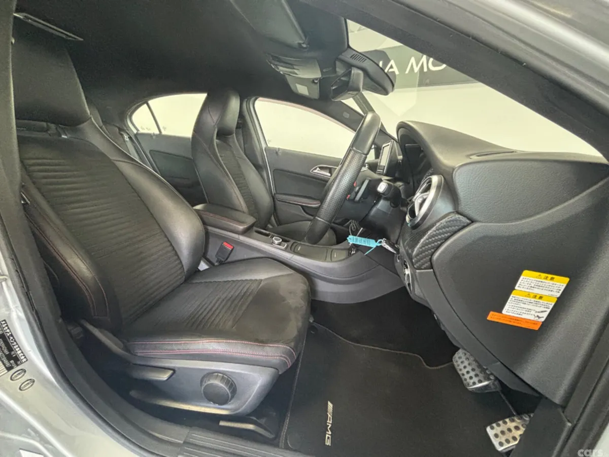 Mercedes-Benz A-Class Hatchback, Petrol, 2013, Silver