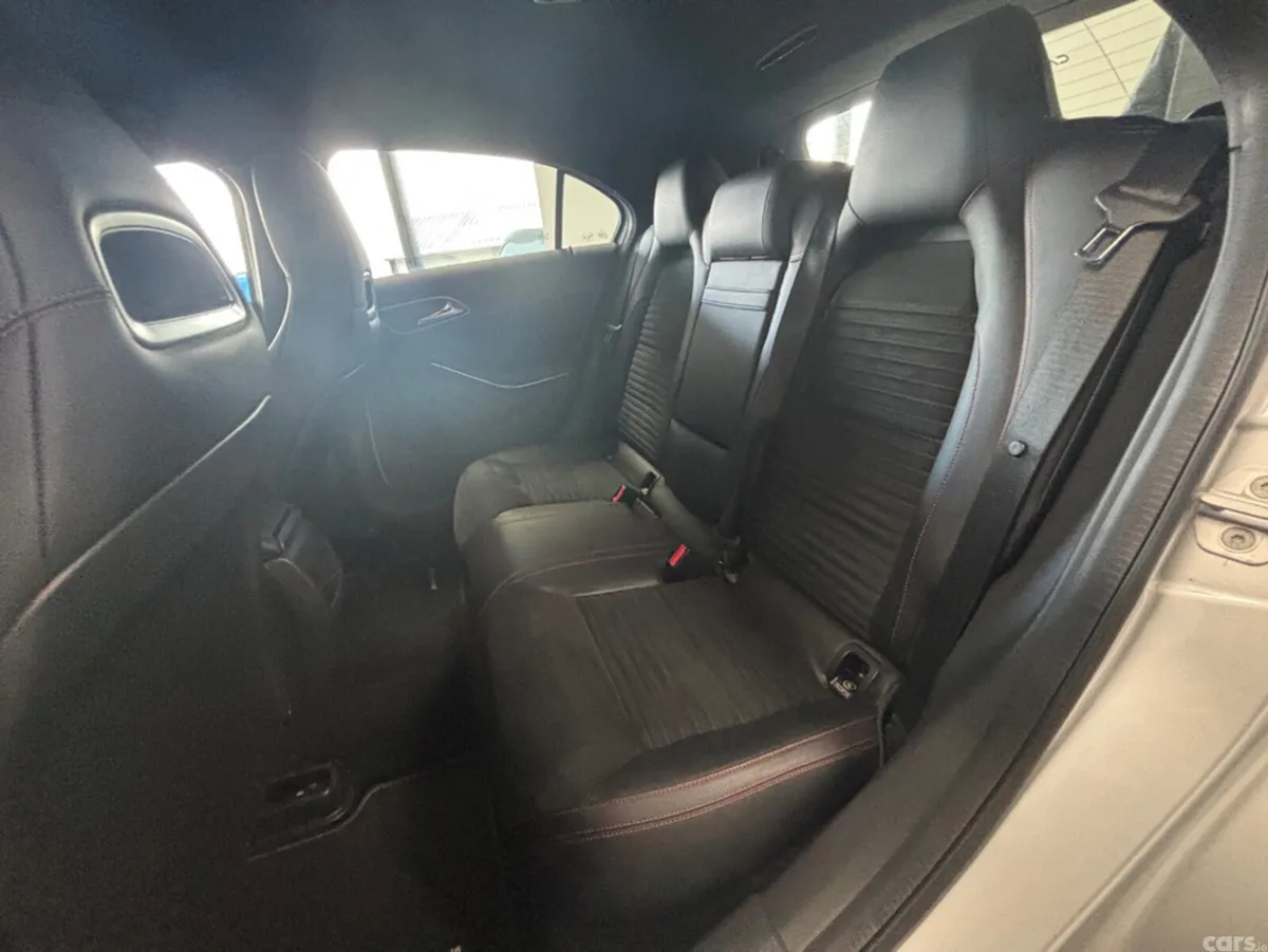 Mercedes-Benz A-Class Hatchback, Petrol, 2013, Silver