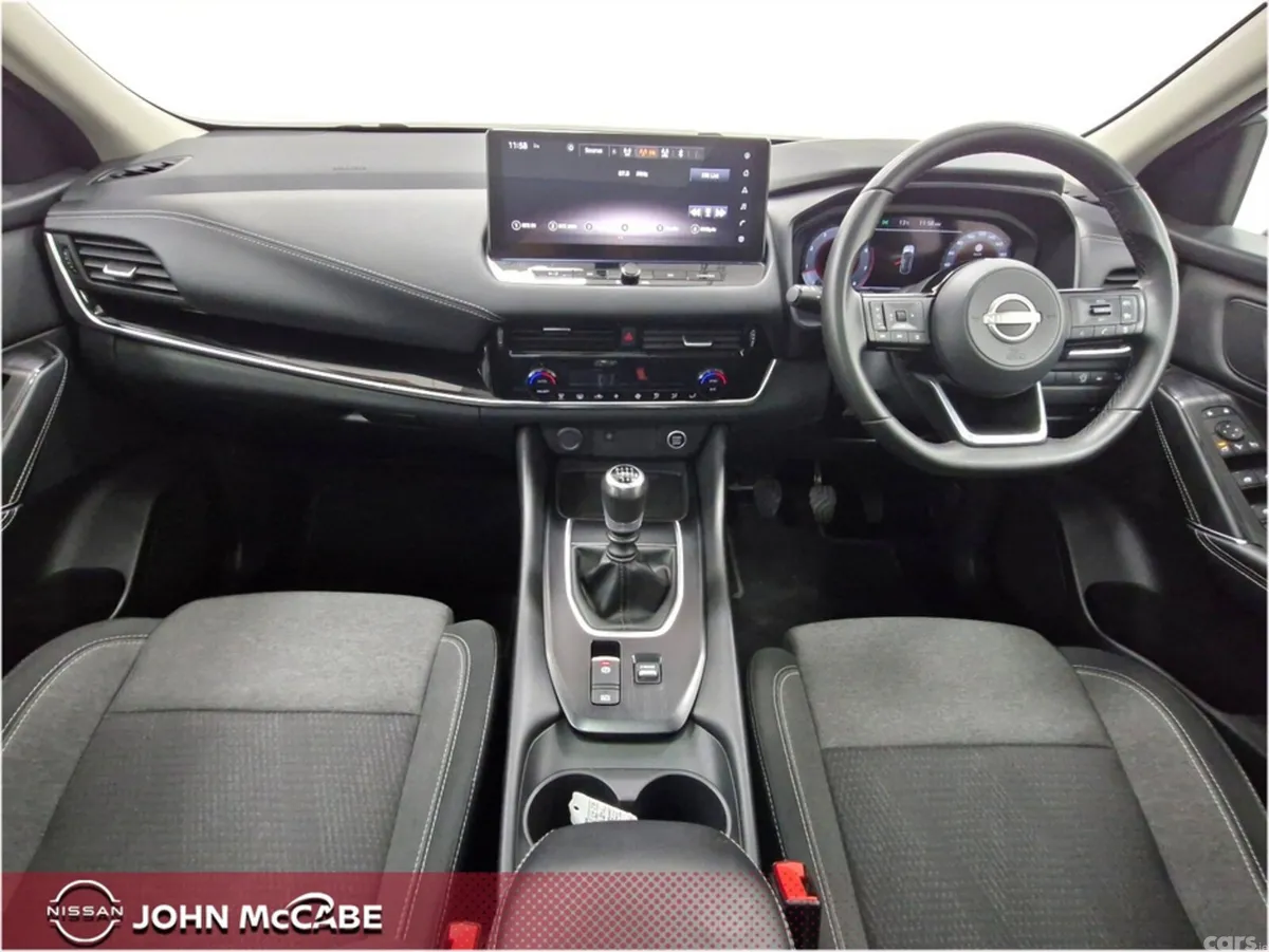 Nissan Qashqai MPV, Petrol, 2024, Grey