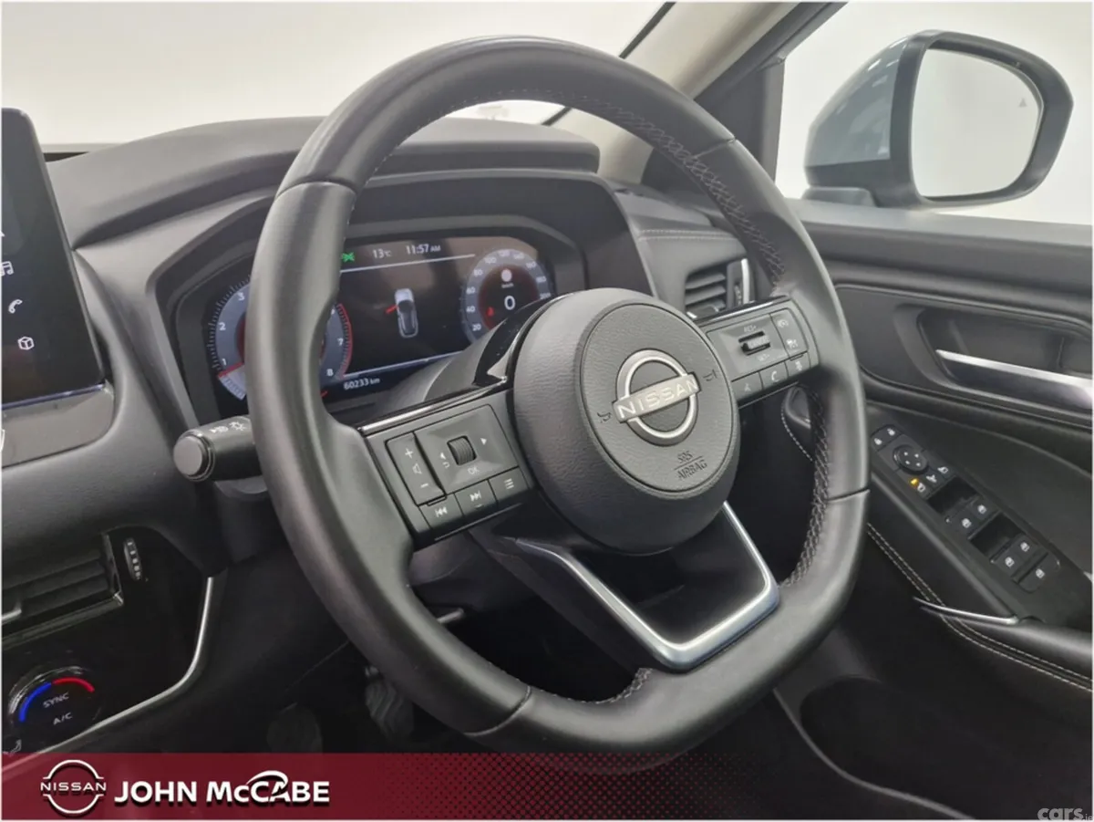 Nissan Qashqai MPV, Petrol, 2024, Grey