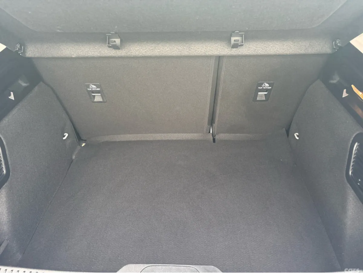 Ford Focus Hatchback, Petrol, 2022, Grey