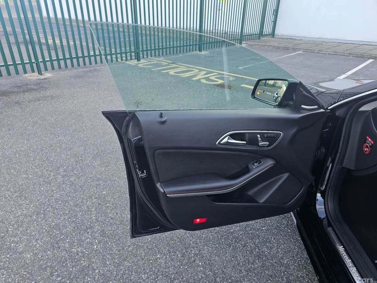 Mercedes-Benz CLA Estate, Petrol, 2019, Black