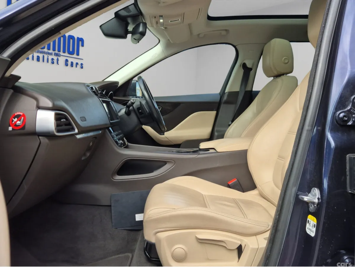 Jaguar F-Pace SUV, Diesel, 2017, Blue