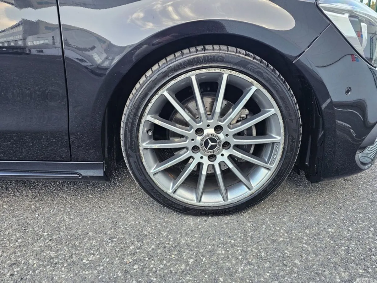 Mercedes-Benz CLA Estate, Petrol, 2019, Black