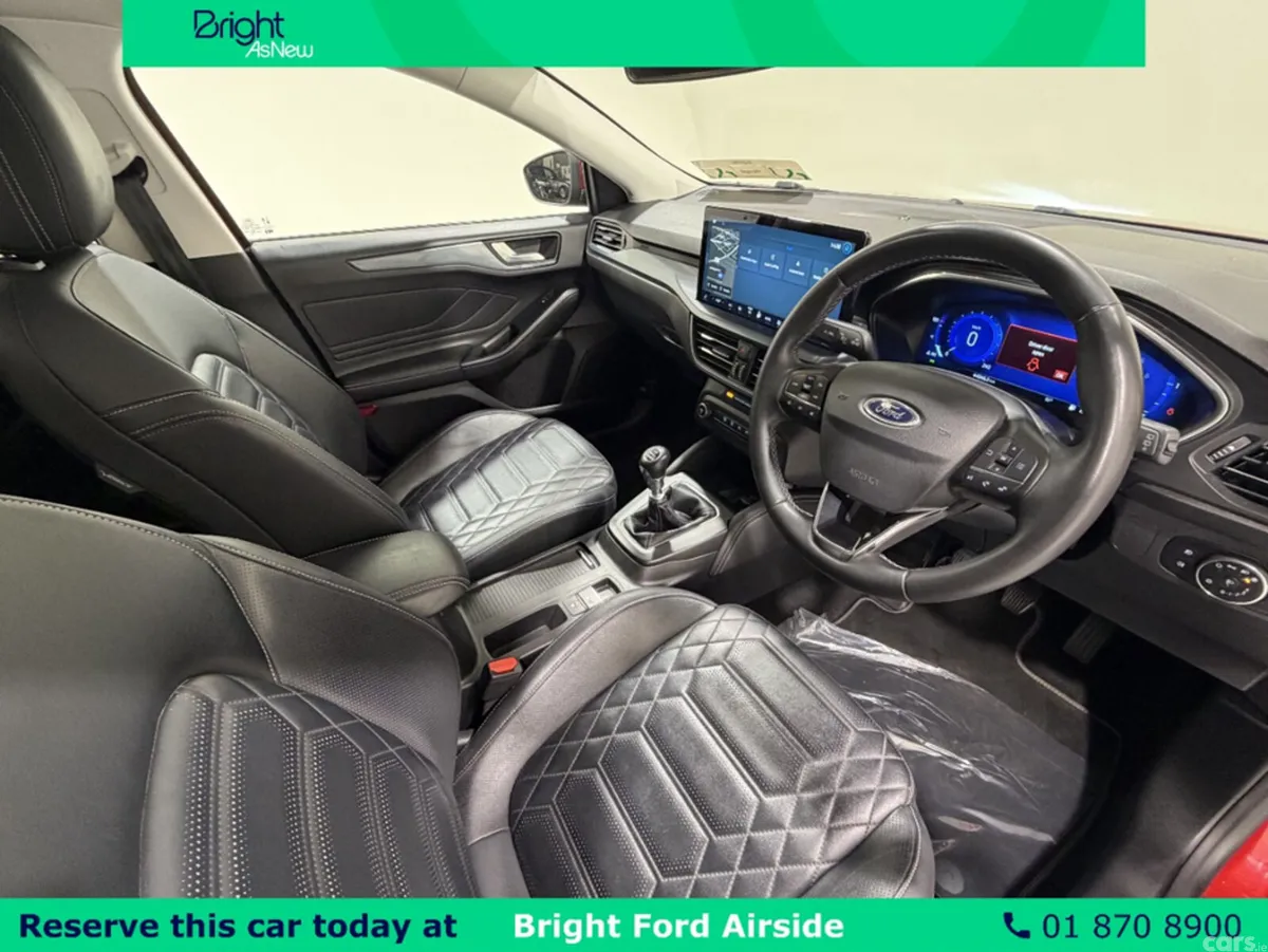 Ford Focus Hatchback, Petrol Hybrid, 2025, Blue