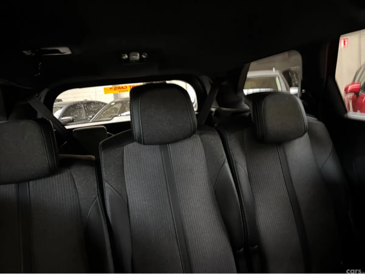 Peugeot 5008 MPV, Diesel, 2024, Brown