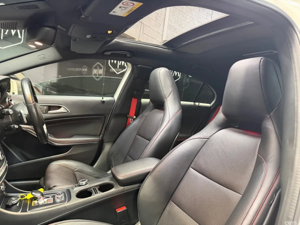 Mercedes-Benz A-Class Hatchback, Petrol, 2016, White