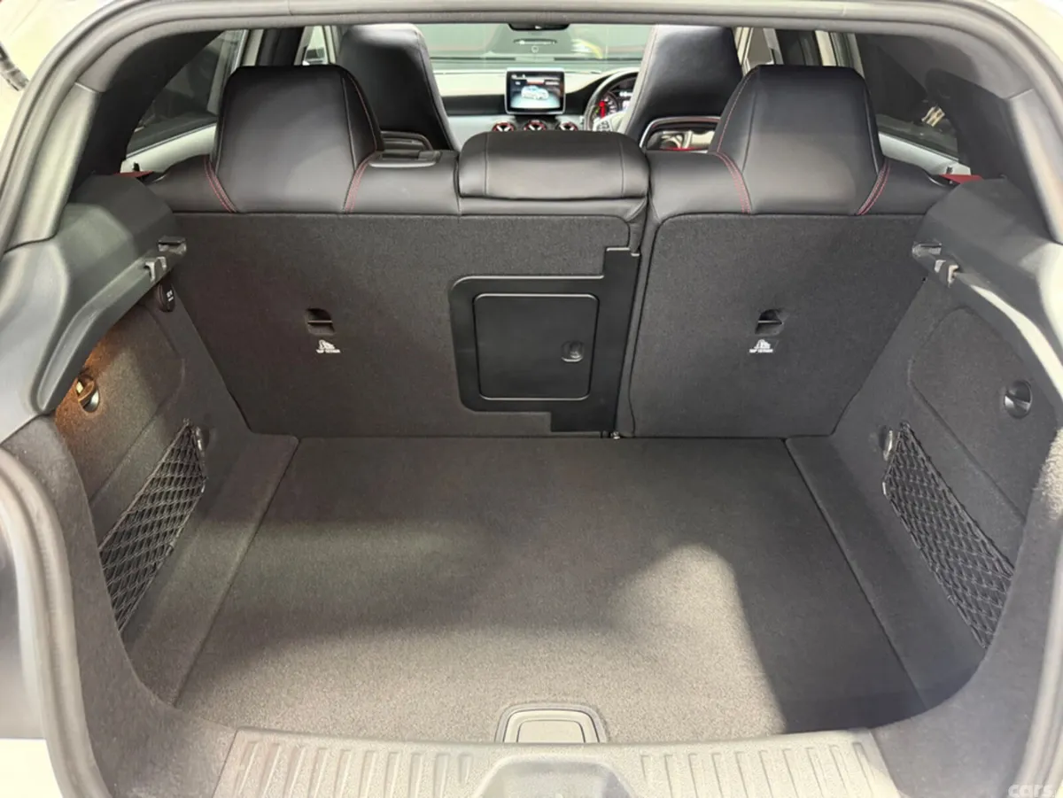 Mercedes-Benz A-Class Hatchback, Petrol, 2016, White