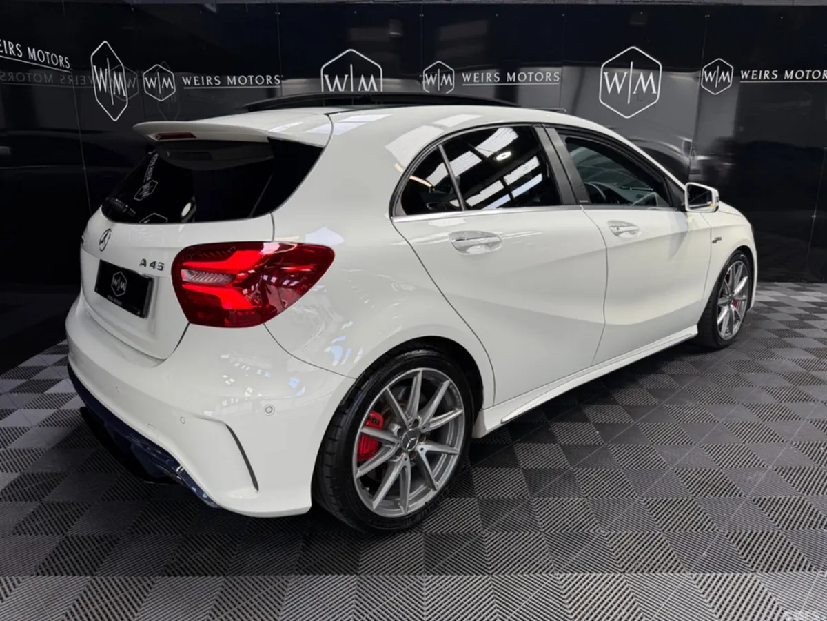 Mercedes-Benz A-Class Hatchback, Petrol, 2016, White