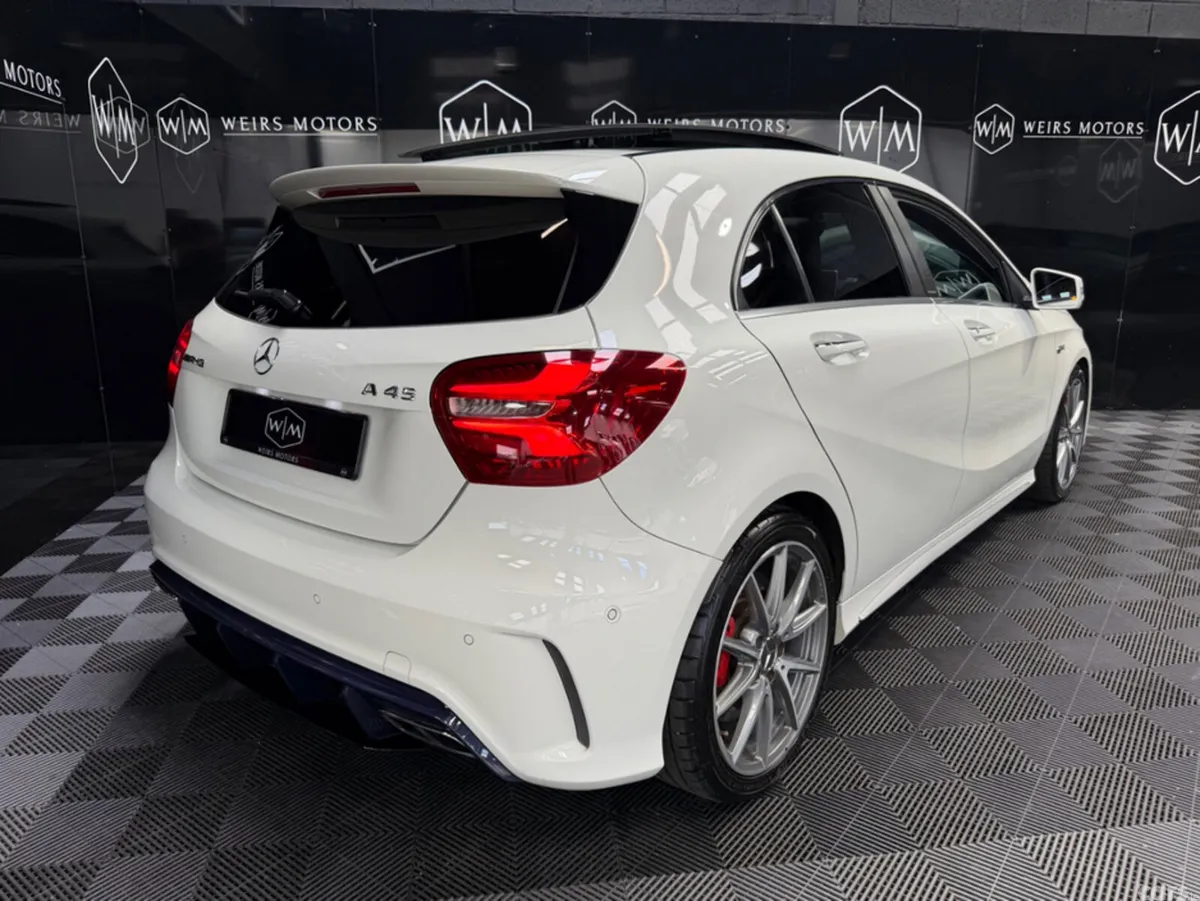 Mercedes-Benz A-Class Hatchback, Petrol, 2016, White