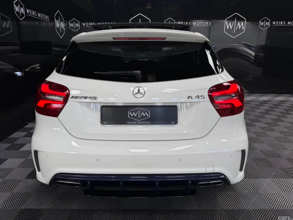 Mercedes-Benz A-Class Hatchback, Petrol, 2016, White