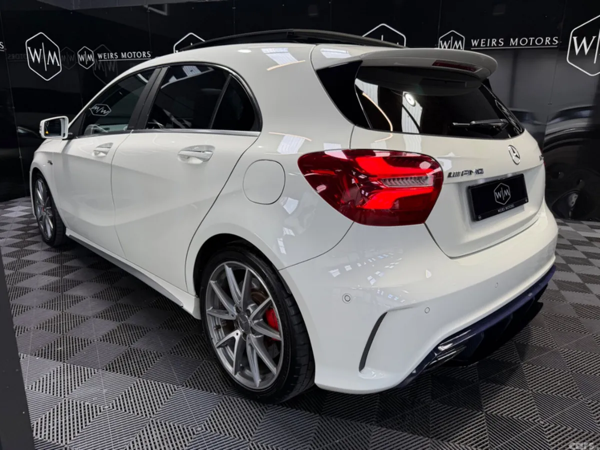 Mercedes-Benz A-Class Hatchback, Petrol, 2016, White