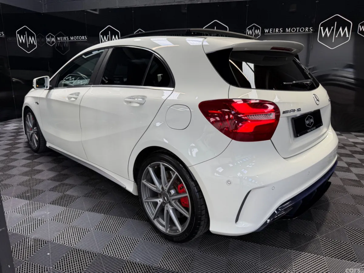 Mercedes-Benz A-Class Hatchback, Petrol, 2016, White