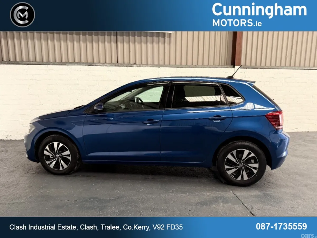 Volkswagen Polo Hatchback, Petrol, 2021, Blue