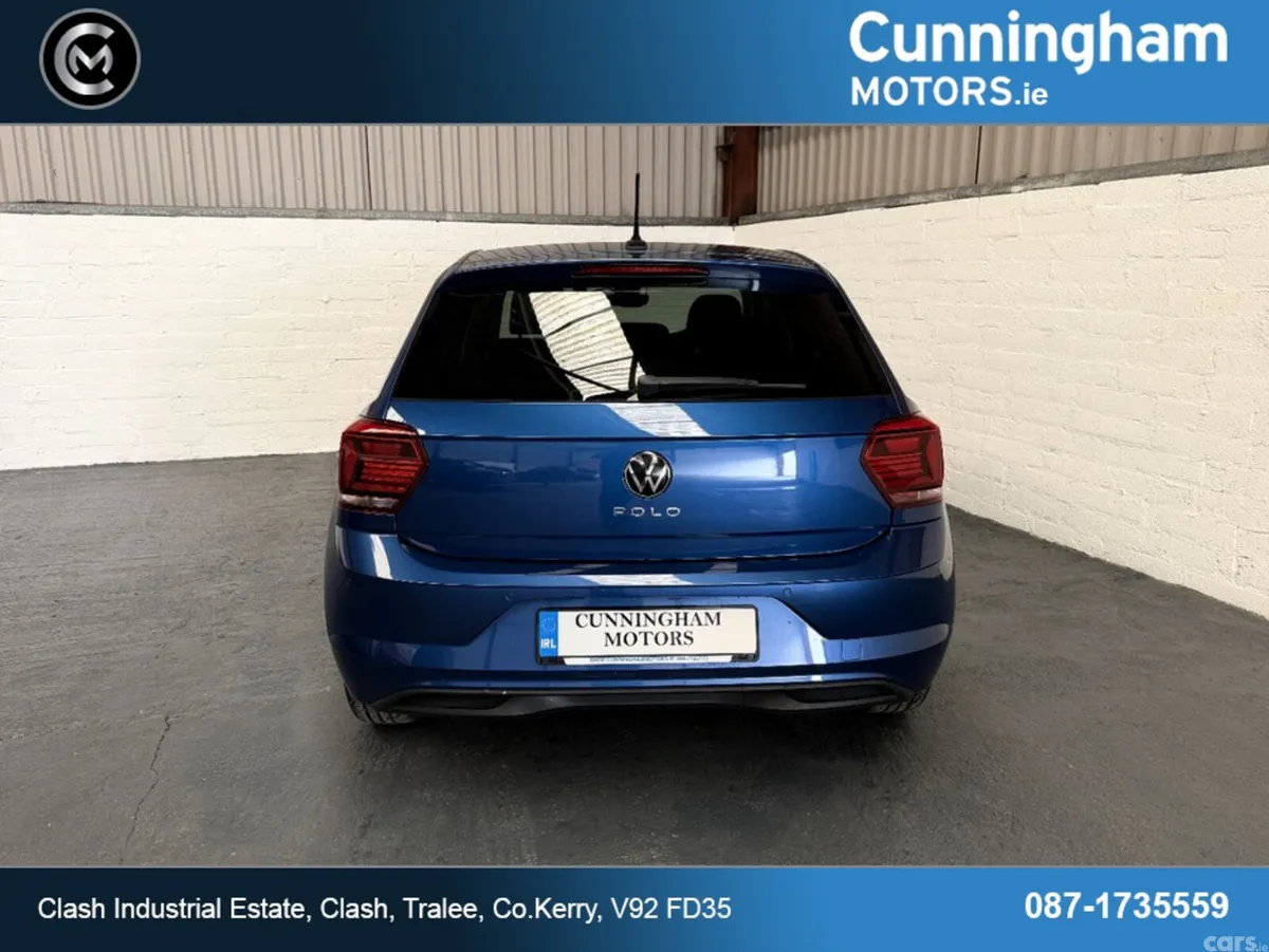 Volkswagen Polo Hatchback, Petrol, 2021, Blue