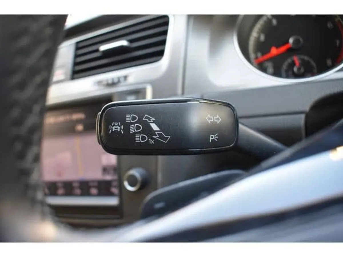 Volkswagen Golf Hatchback, Petrol, 2013, Black