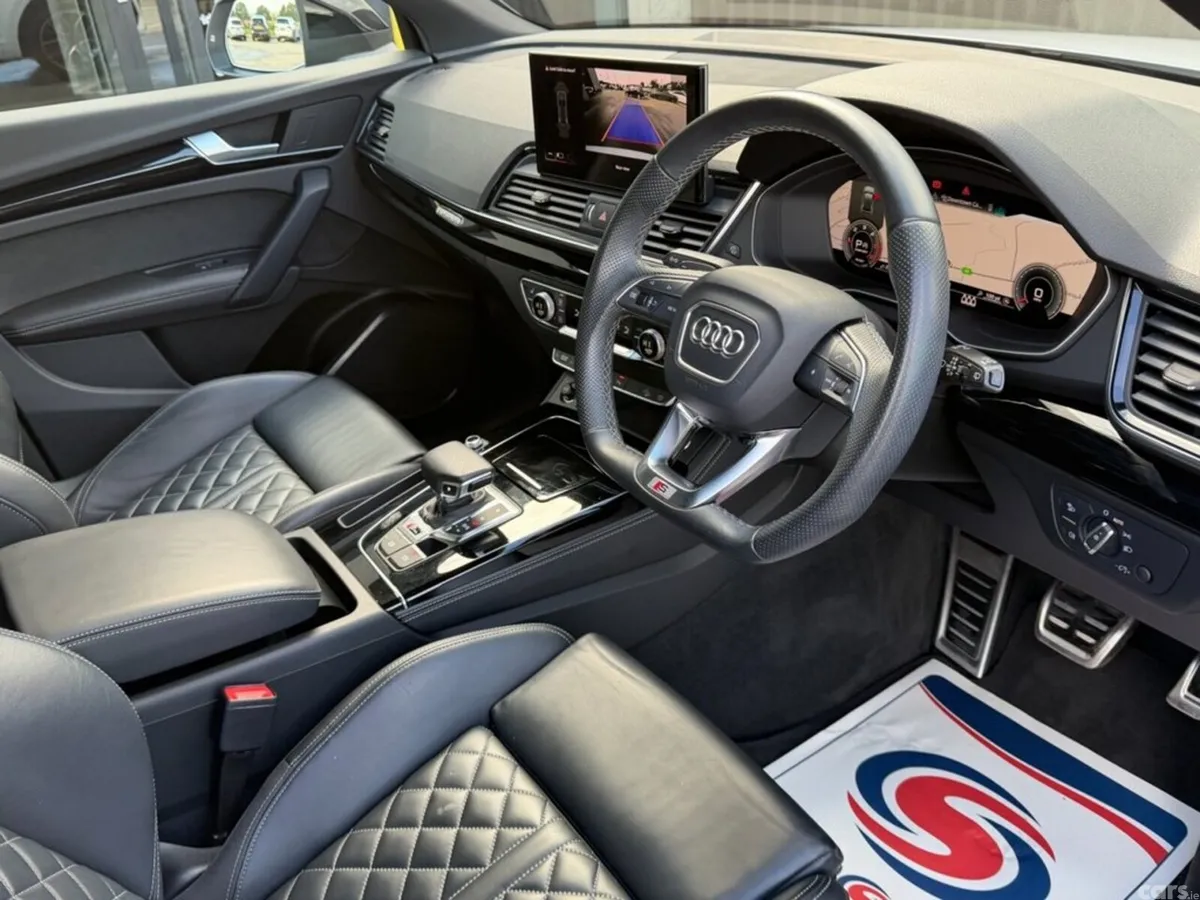 Audi Q5 SUV, Diesel Hybrid, 2022, White
