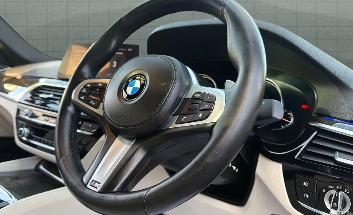 BMW 5-Series Saloon, Diesel, 2018, Grey