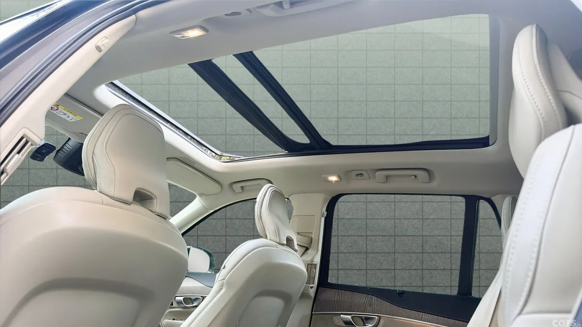 Volvo XC90 SUV, Petrol Plug-in Hybrid, 2024, Grey