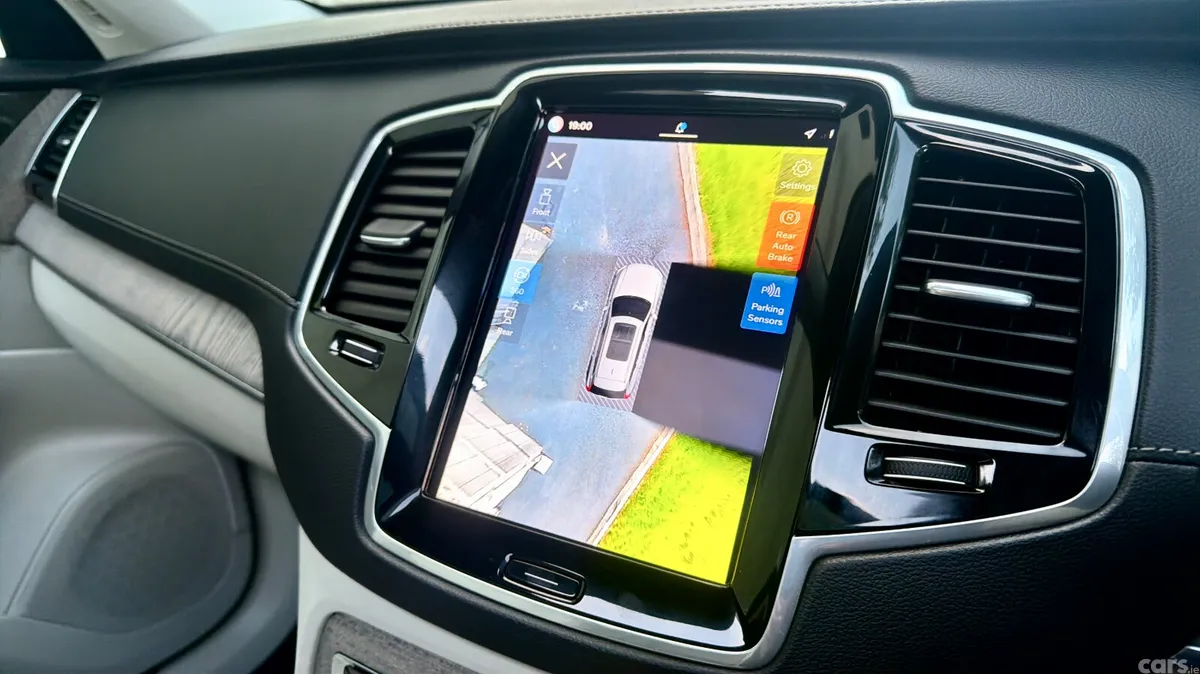Volvo XC90 SUV, Petrol Plug-in Hybrid, 2024, Grey