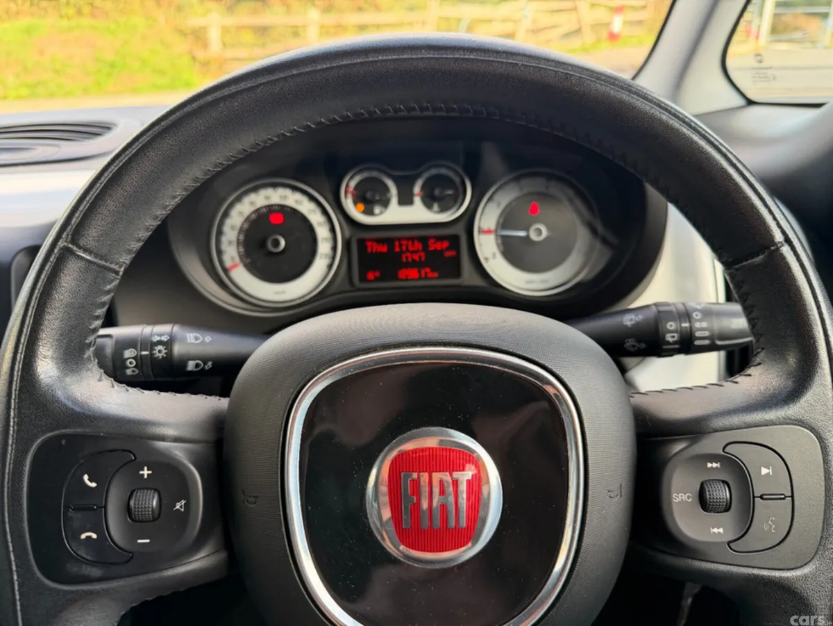 Fiat 500L MPV, Diesel, 2017, White