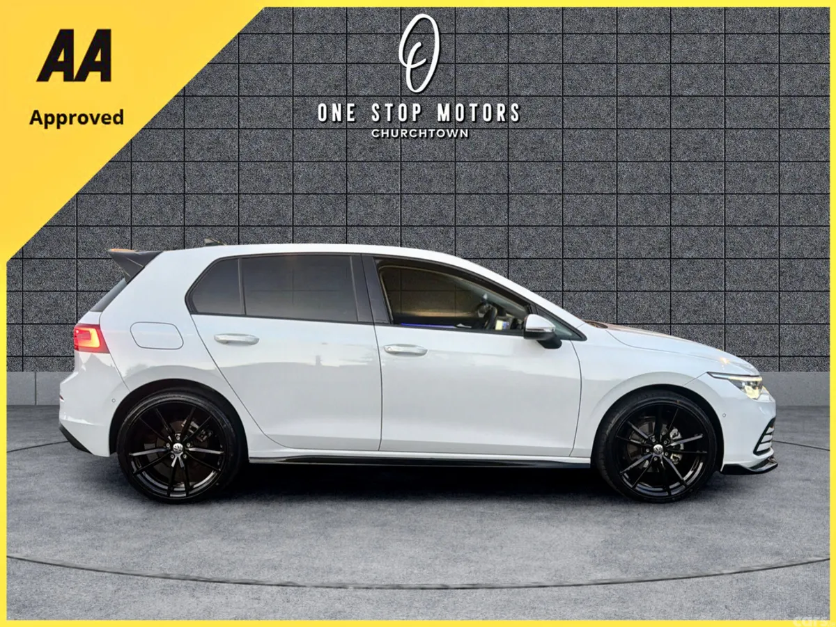 Volkswagen Golf Hatchback, Petrol Hybrid, 2021, White