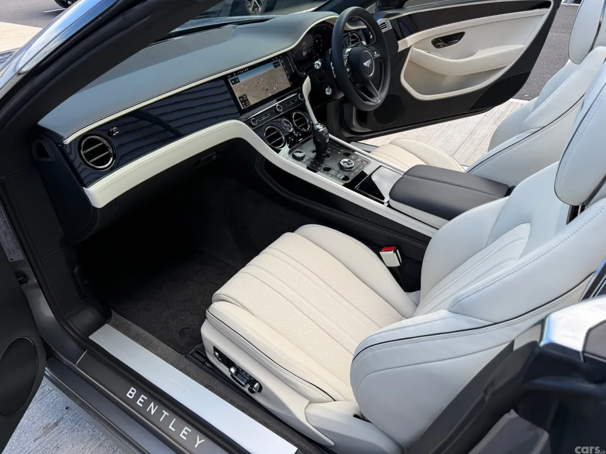 Bentley Continental Convertible, Petrol Plug-in Hybrid, 2026, Grey