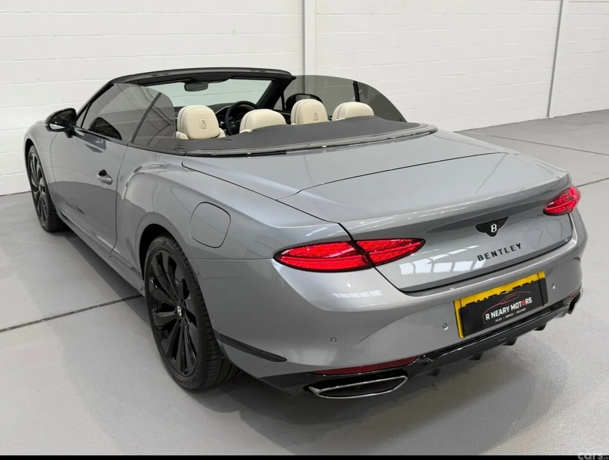 Bentley Continental Convertible, Petrol Plug-in Hybrid, 2026, Grey