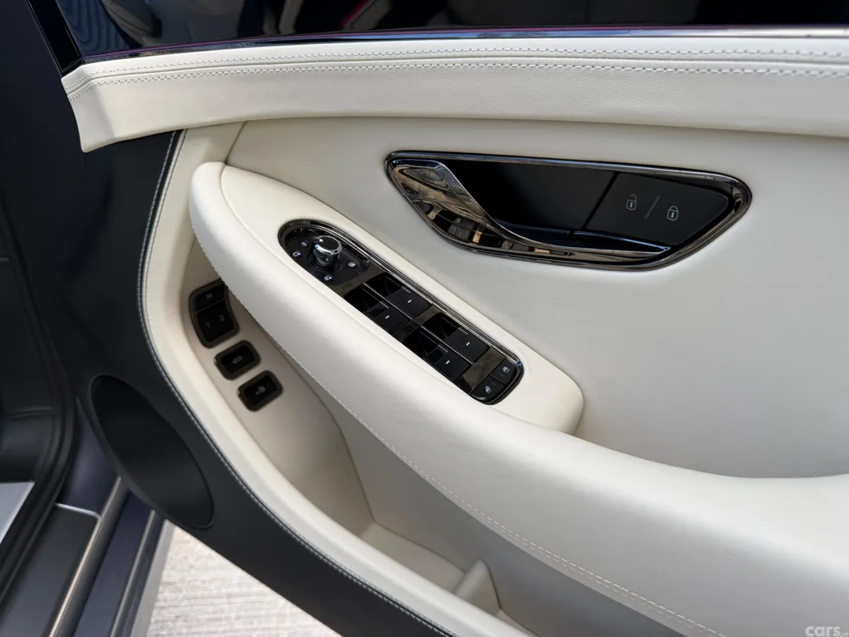 Bentley Continental Convertible, Petrol Plug-in Hybrid, 2026, Grey